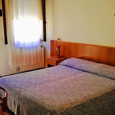 Due Palme Hotell Caorle Eksteriør bilde