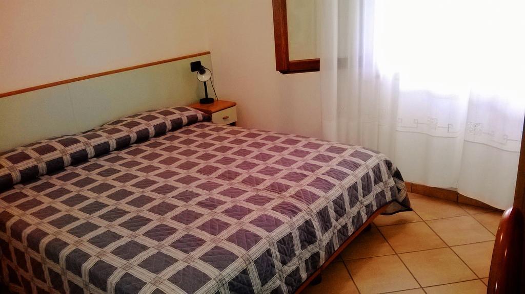 Due Palme Hotell Caorle Eksteriør bilde